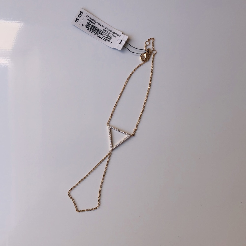 Guess gold colour Hand jewelry